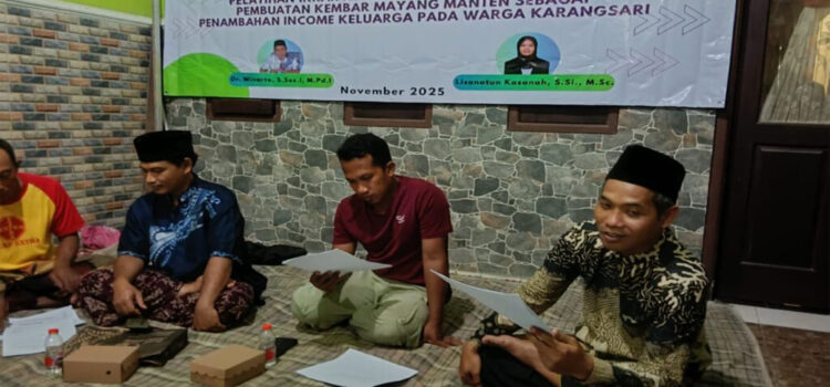 Dari Nilai Kebangsaan hingga Kreativitas Ekonomi: PKM Karangsari Hadirkan Pelatihan Ujub Syar’i dan Kembar Mayang