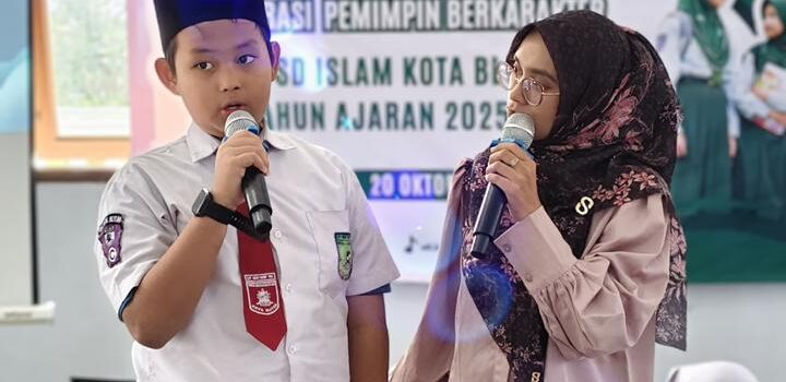 Sosialisasi Kepemimpinan Siswa dalam Membangun Generasi Pemimpin Berkarakter