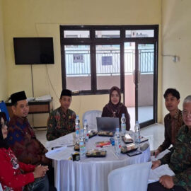 Kolaborasi Prodi BKI dan Stakeholder dalam Penguatan Kurikulum OBE