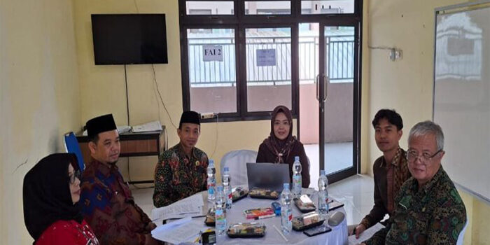 Kolaborasi Prodi BKI dan Stakeholder dalam Penguatan Kurikulum OBE