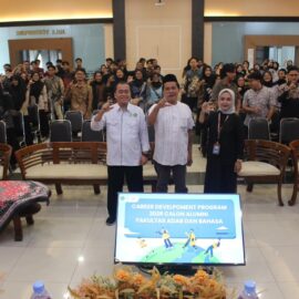 Penguatan Kesiapan Karier, Dosen FAI UNISBA Blitar Isi CDP di UIN Raden Mas Said Surakarta