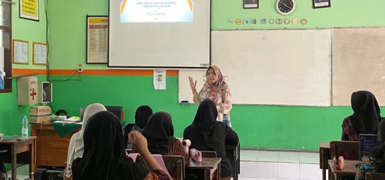 Pengabdian Kepada Masyarakat : Intervensi Regulasi Emosi Pada Remaja